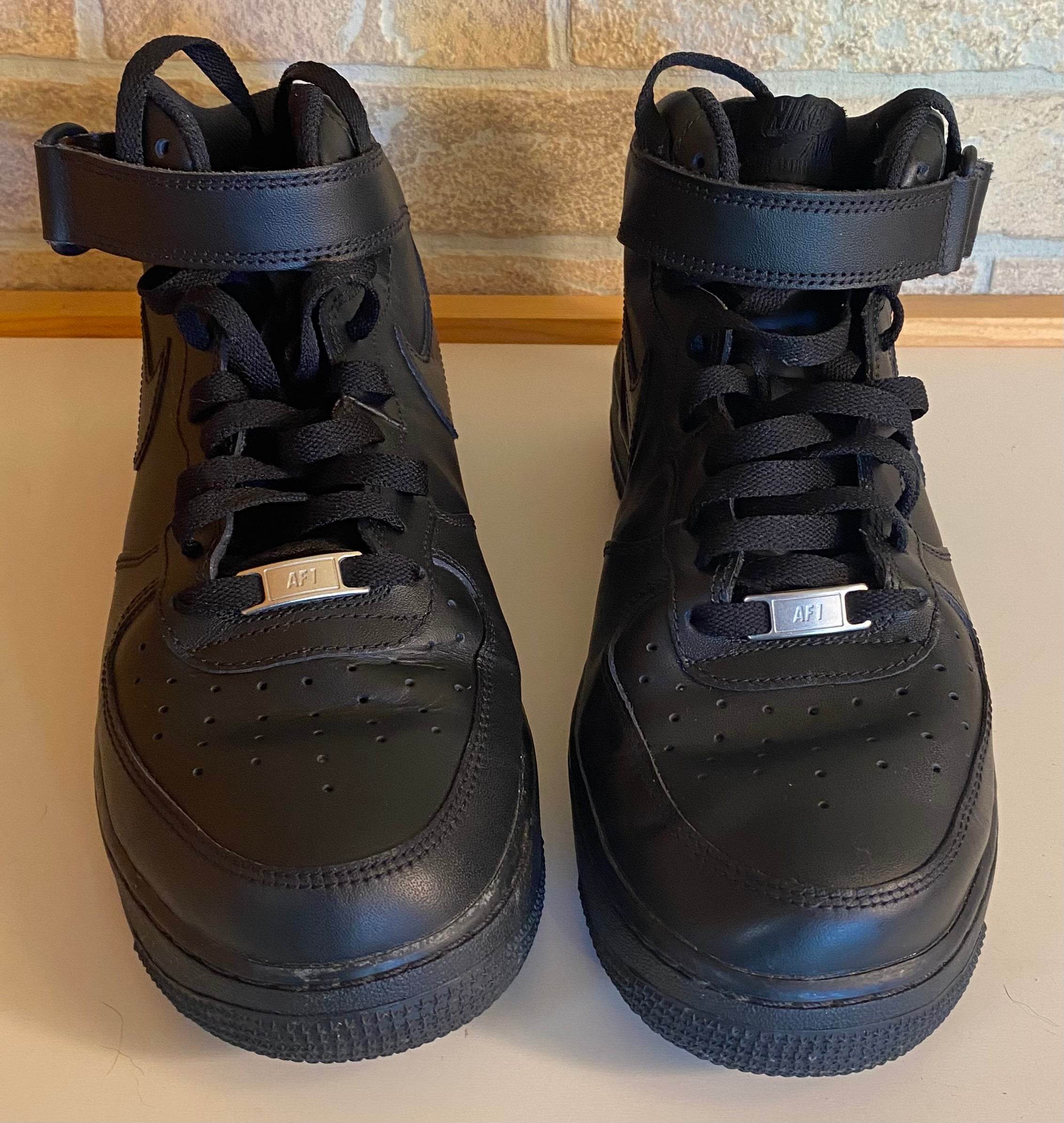 NIKE AIR FORCE 1 Mid ‘07 SNEAKERS