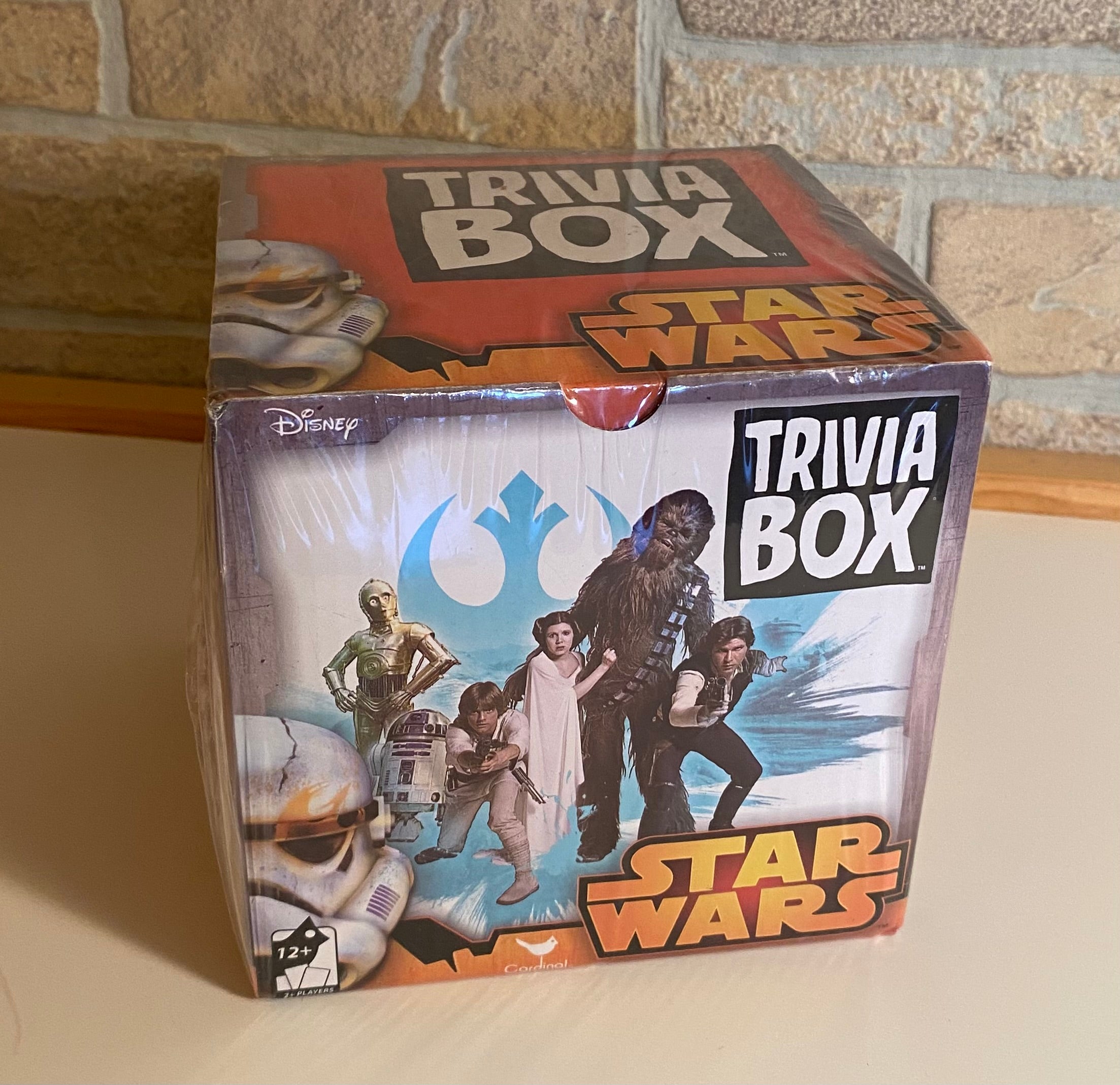 STAR WARS TRIVIA BOX