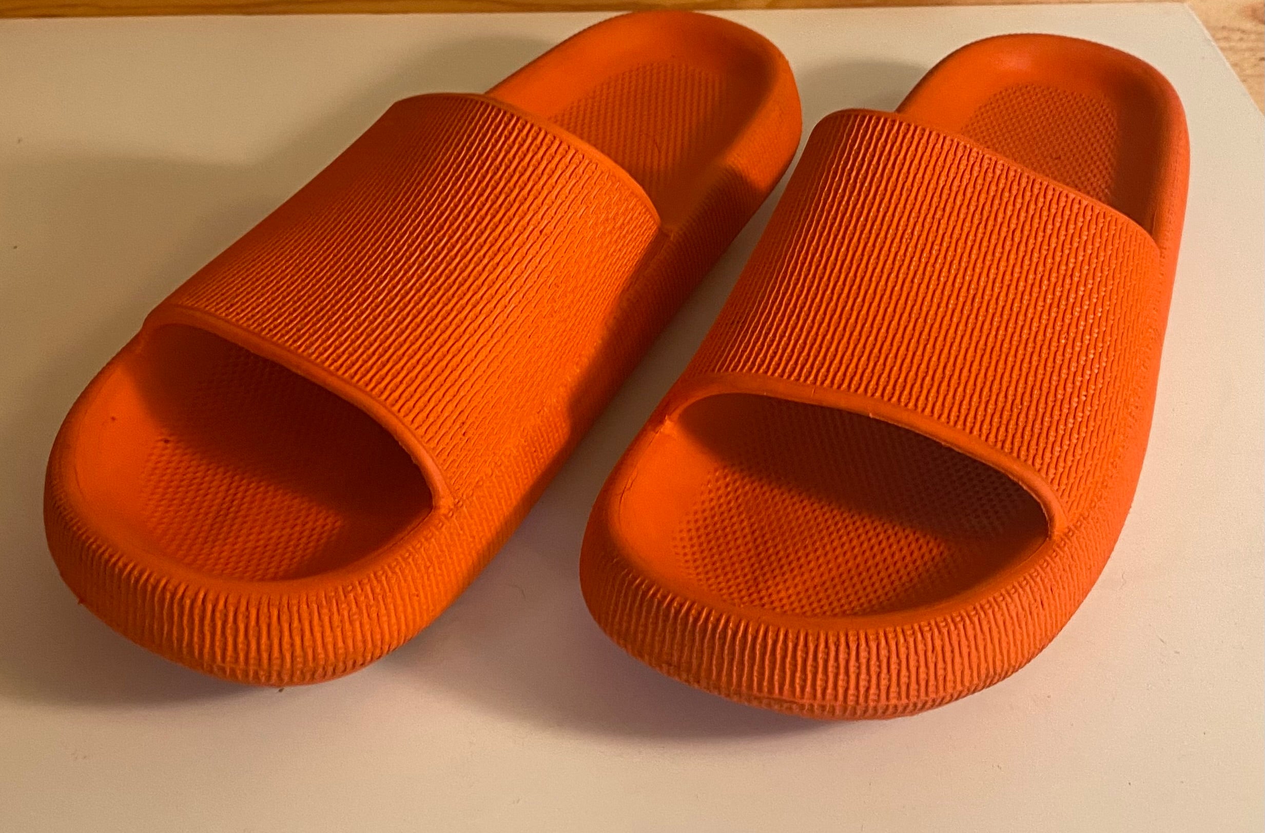Ansair Cloud Pillow Slides