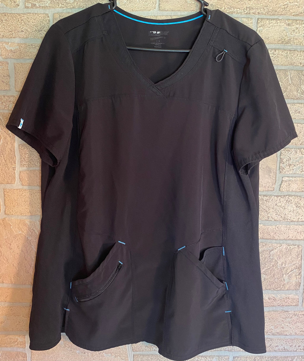 Women’s Scrub Top