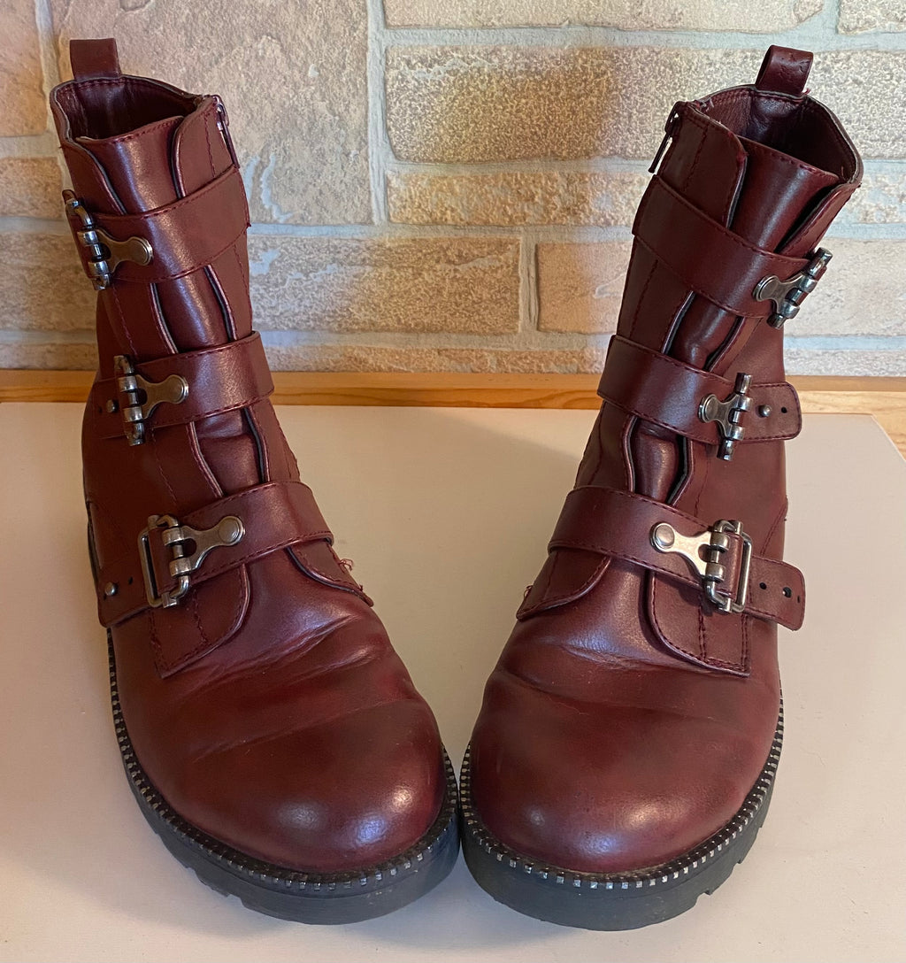 Kohl’s Women’s Combat Boots