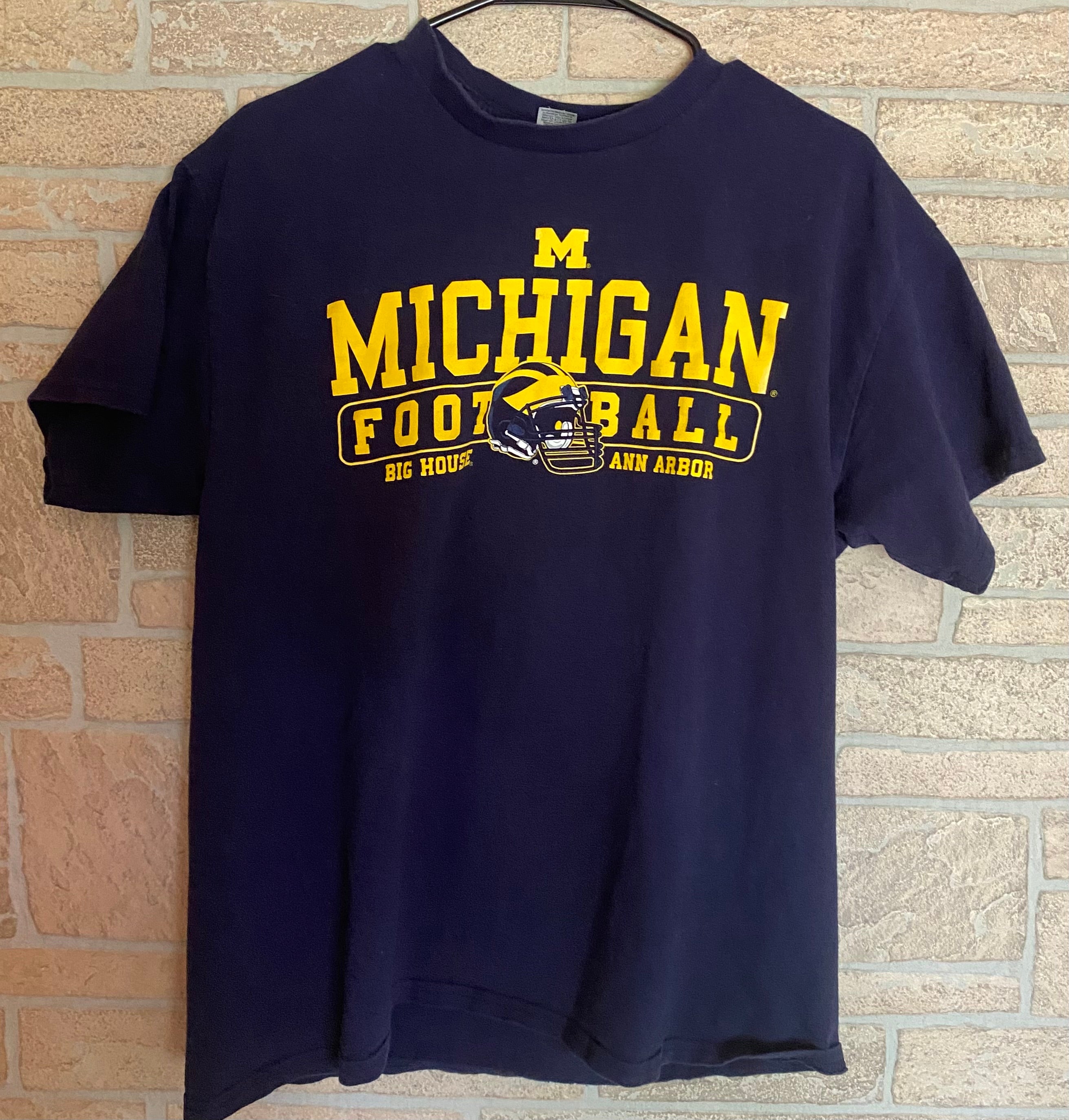 Michigan Wolverines shirt lg