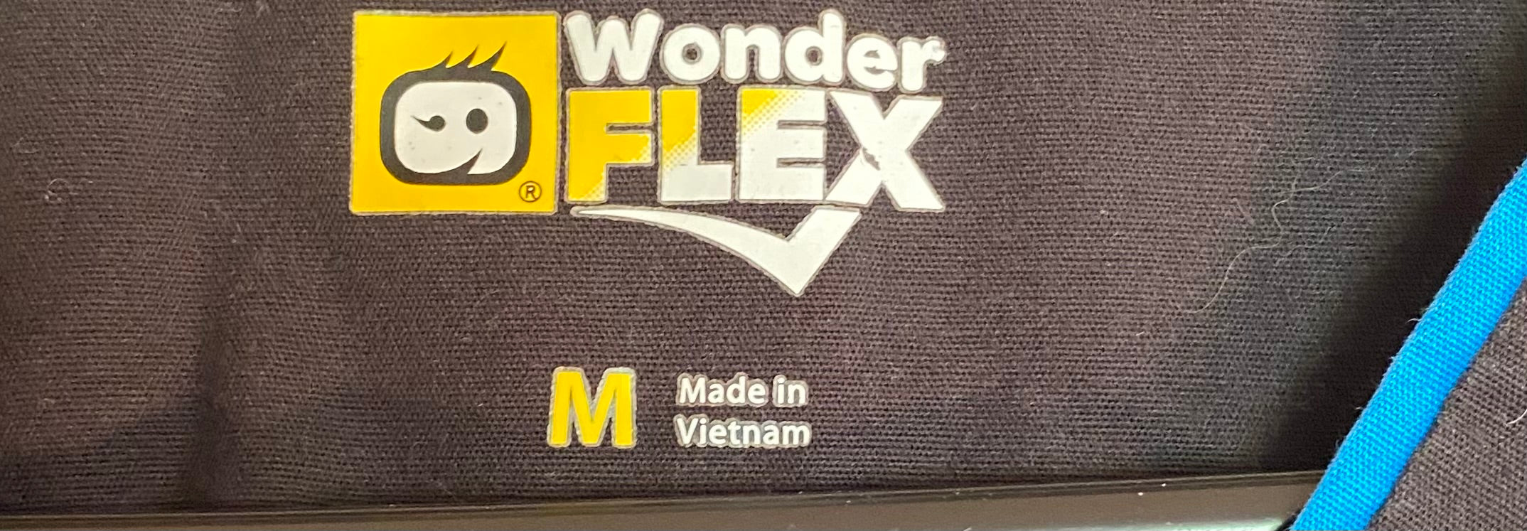 Women’s Scrubs WonderFLEX top and bottoms set