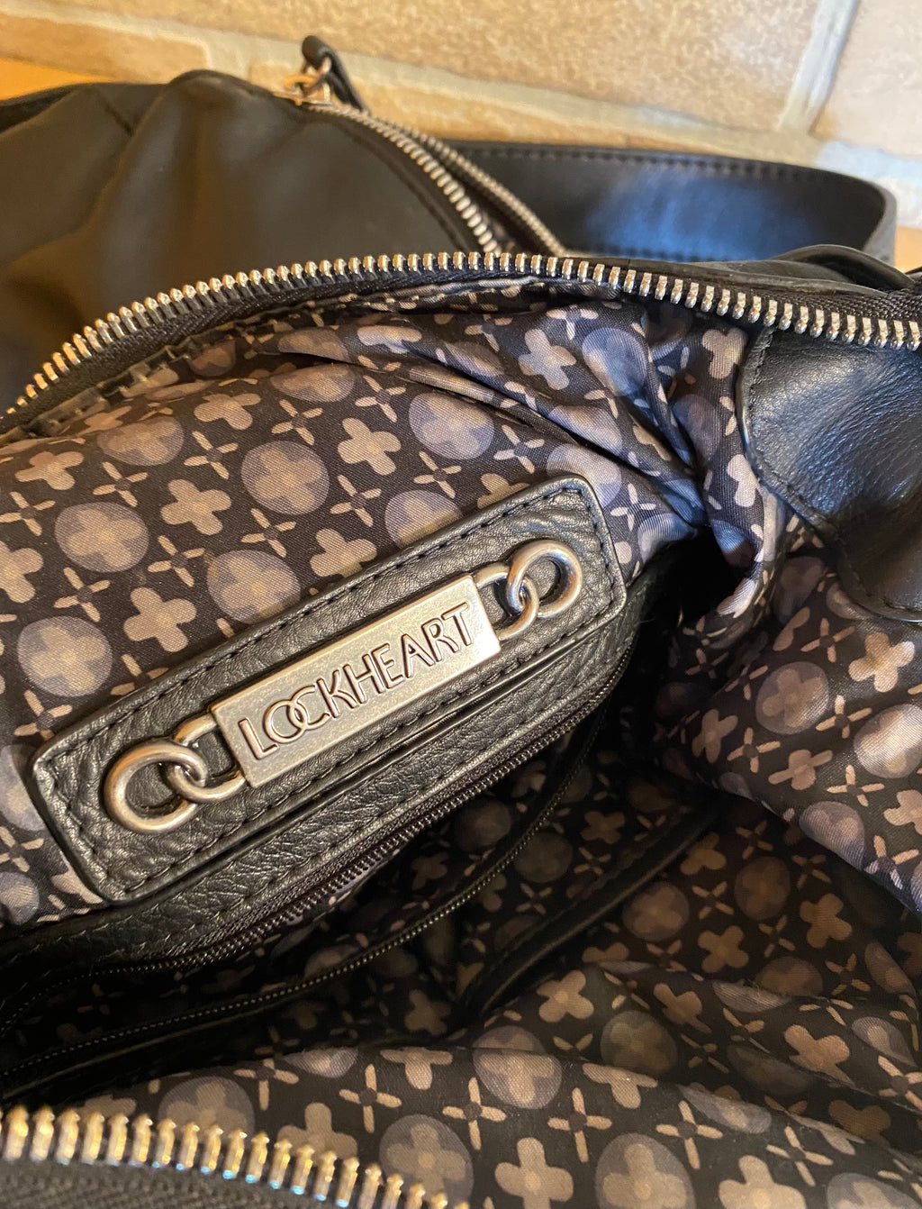 LOCKHEART Leather Crossbody Bag