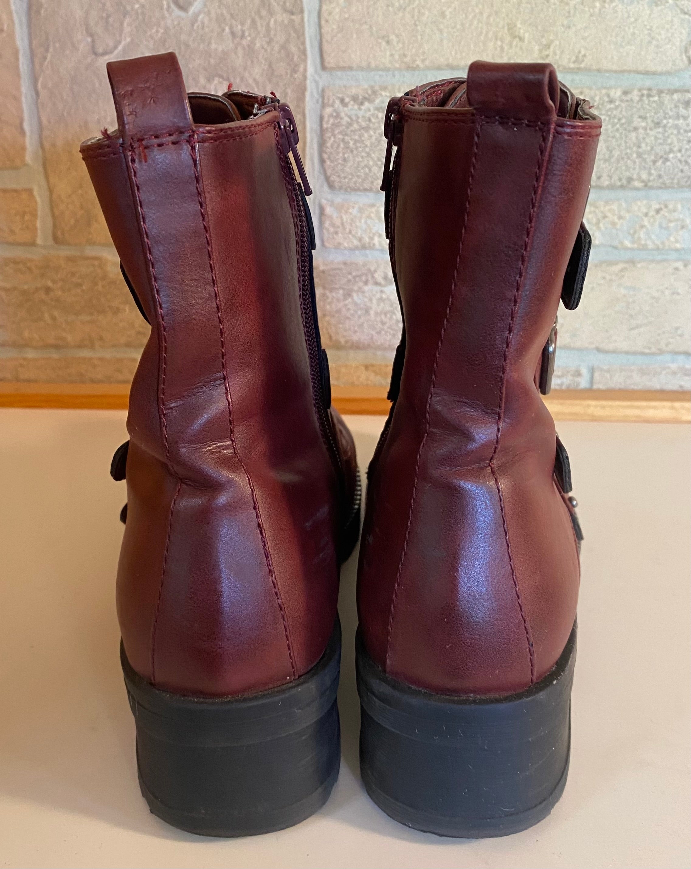 Kohl’s Women’s Combat Boots