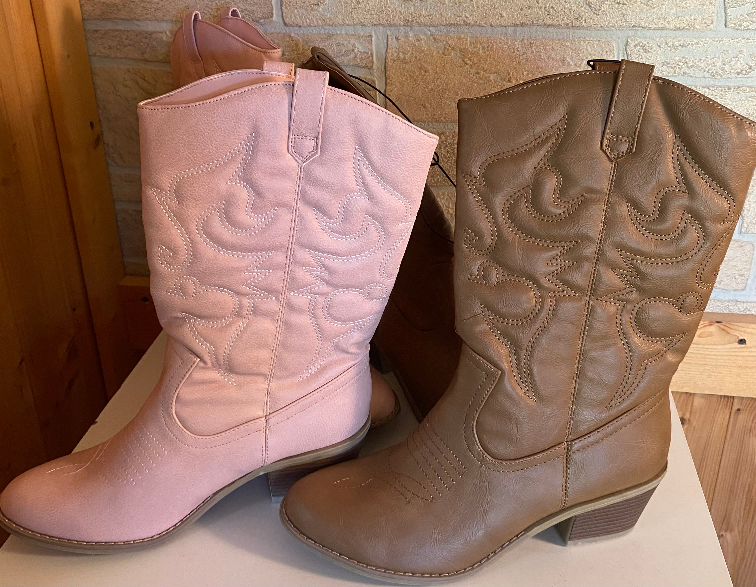 Charles Albert Yeehaw Women’s Cowboy Boots