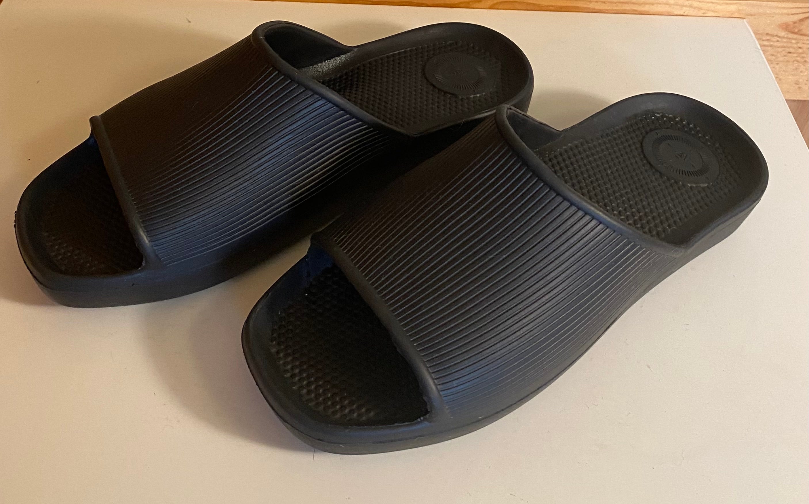 TOTES Sandals