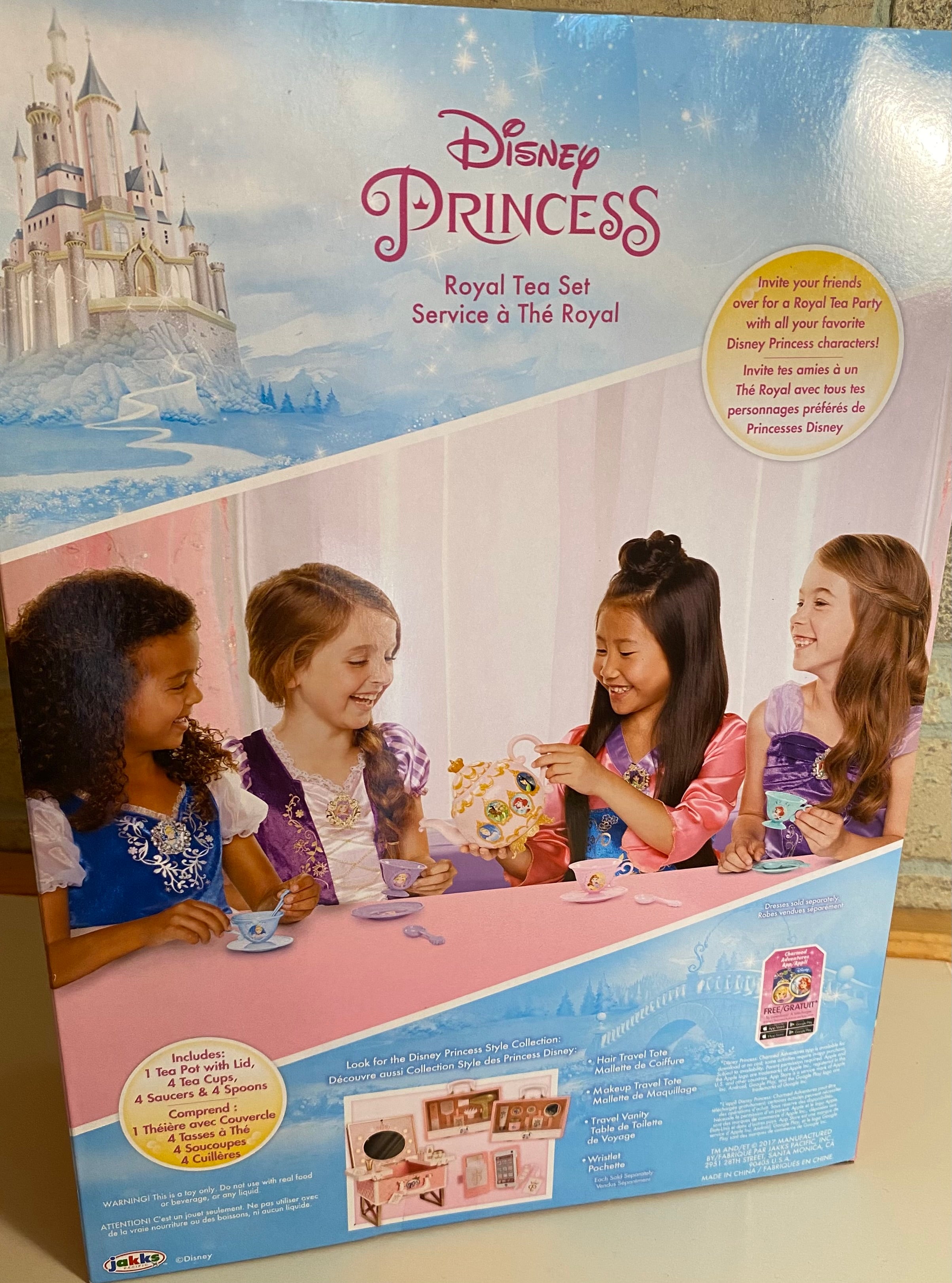 DISNEY PRINCESS ROYAL TEA SET