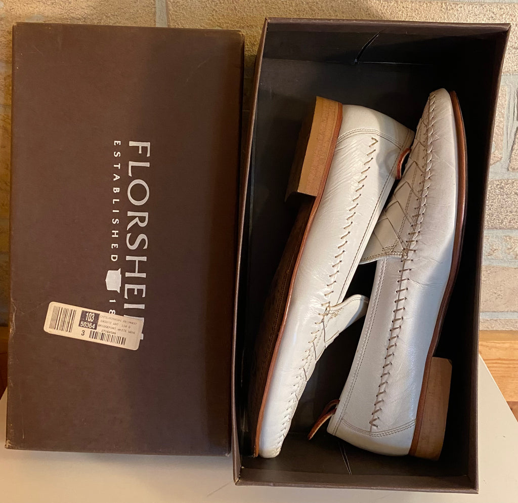 VINTAGE FLORSHEIM WHITE WOVEN LEATHER