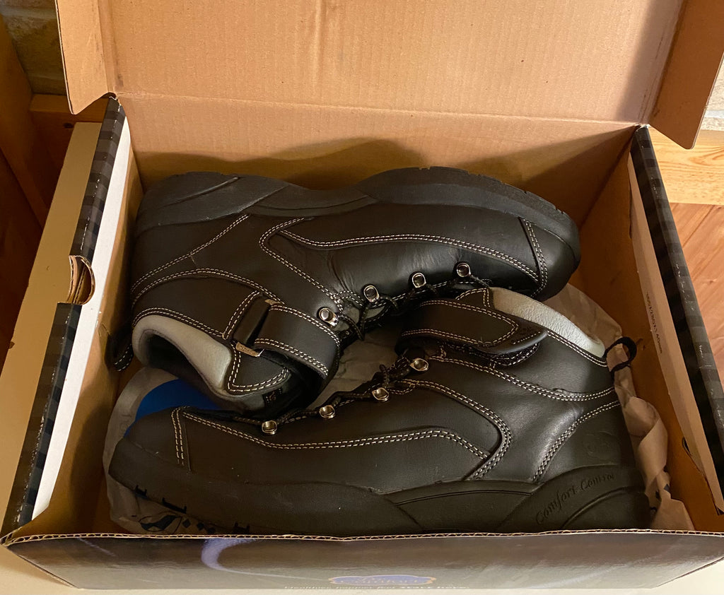 DR COMFORT Ranger Hiking Boots