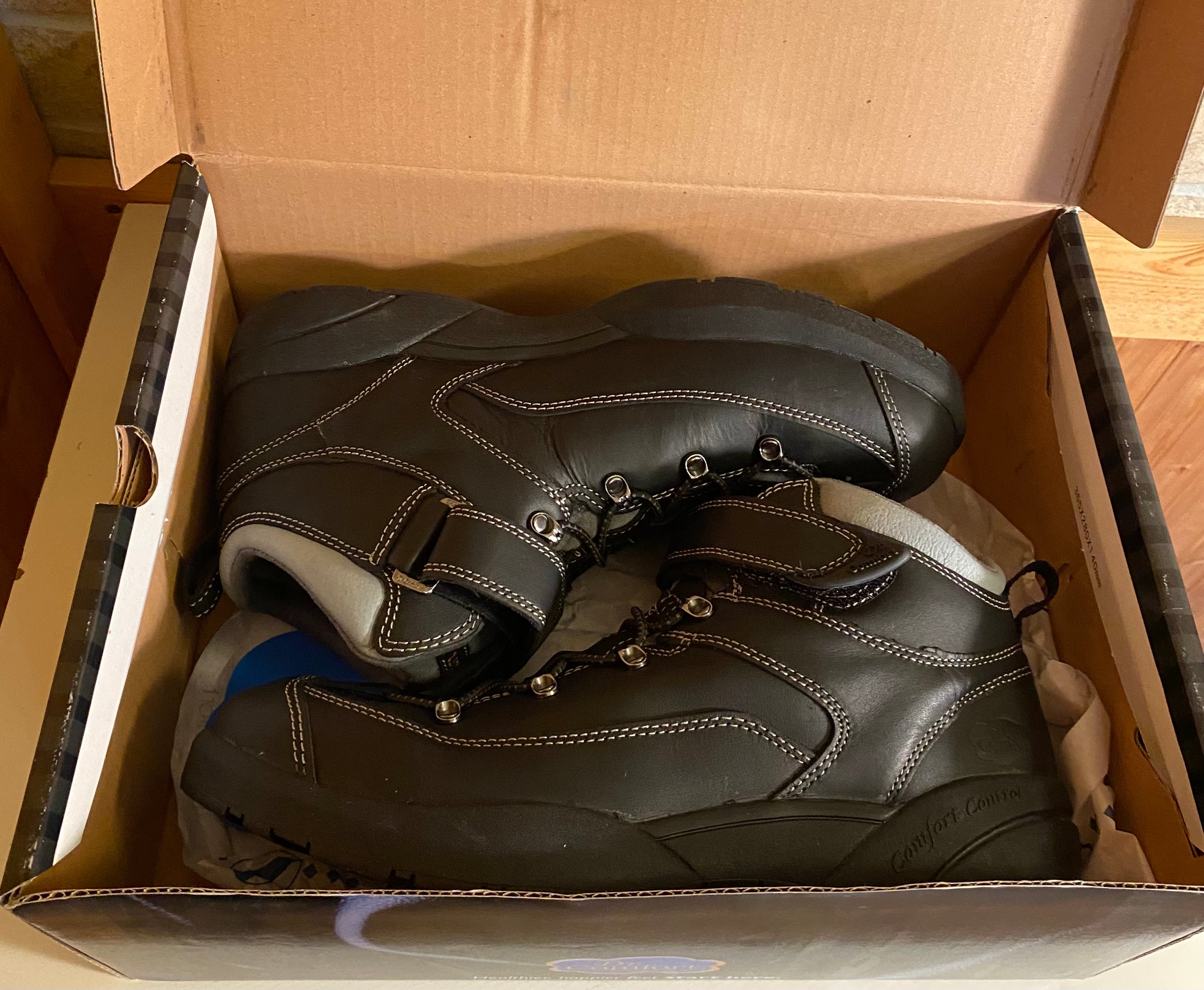 DR COMFORT Ranger Hiking Boots