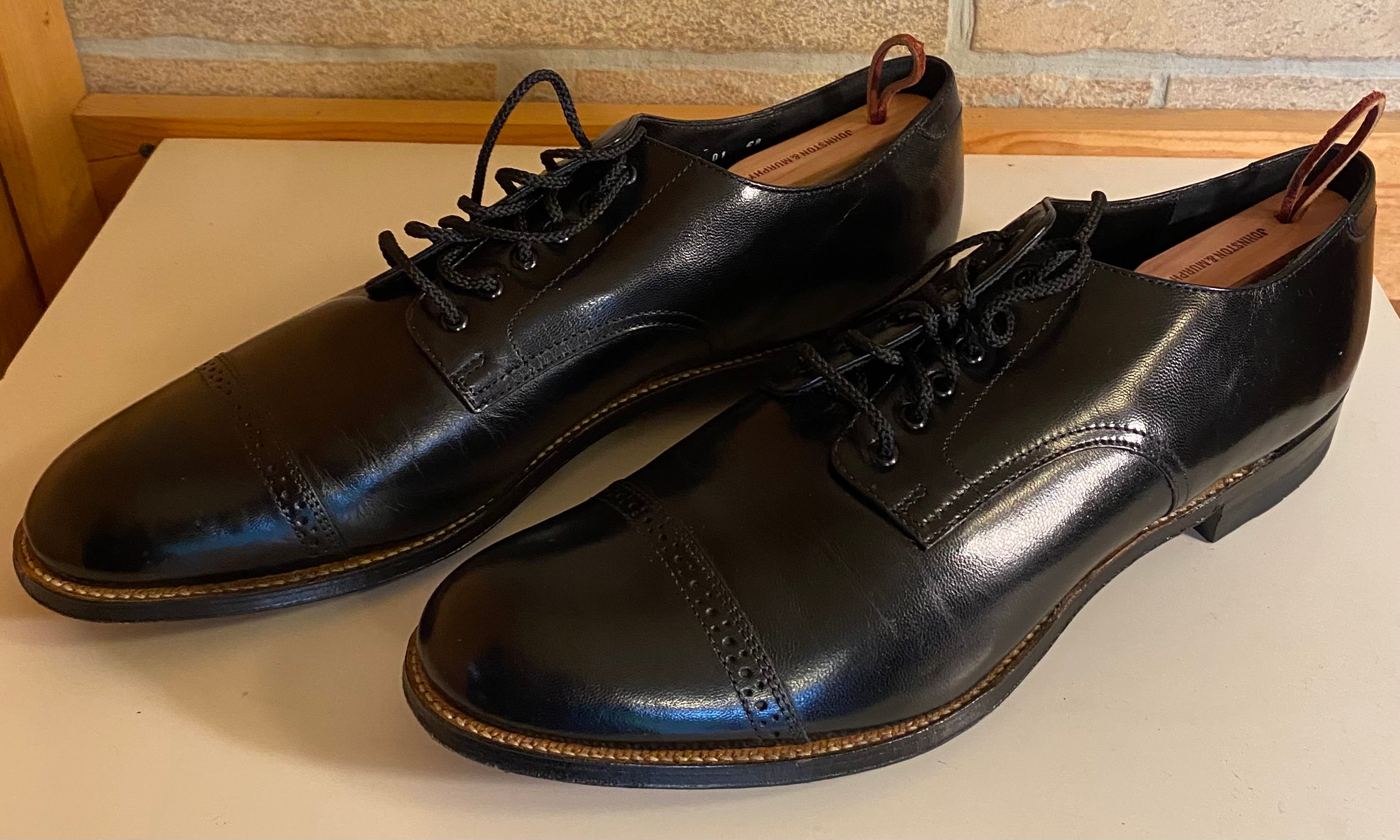 STACY ADAMS CAP TOE OXFORDS