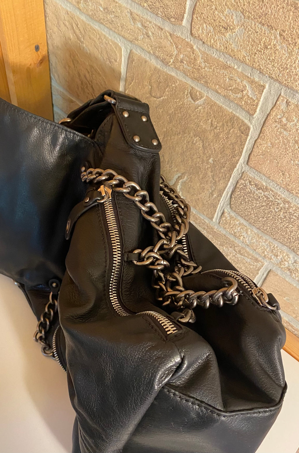 LOCKHEART Leather Crossbody Bag