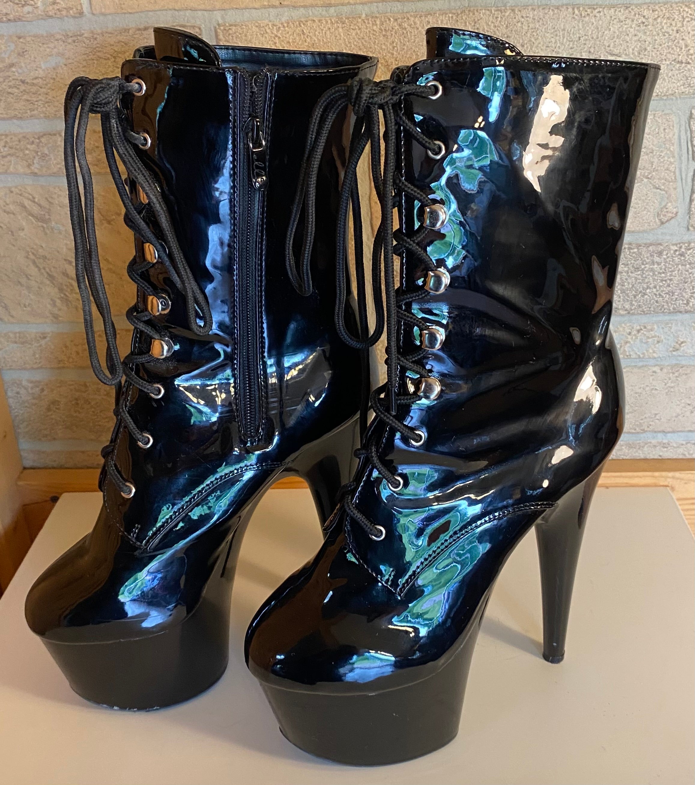 ELLIE SHOES 609-Diana