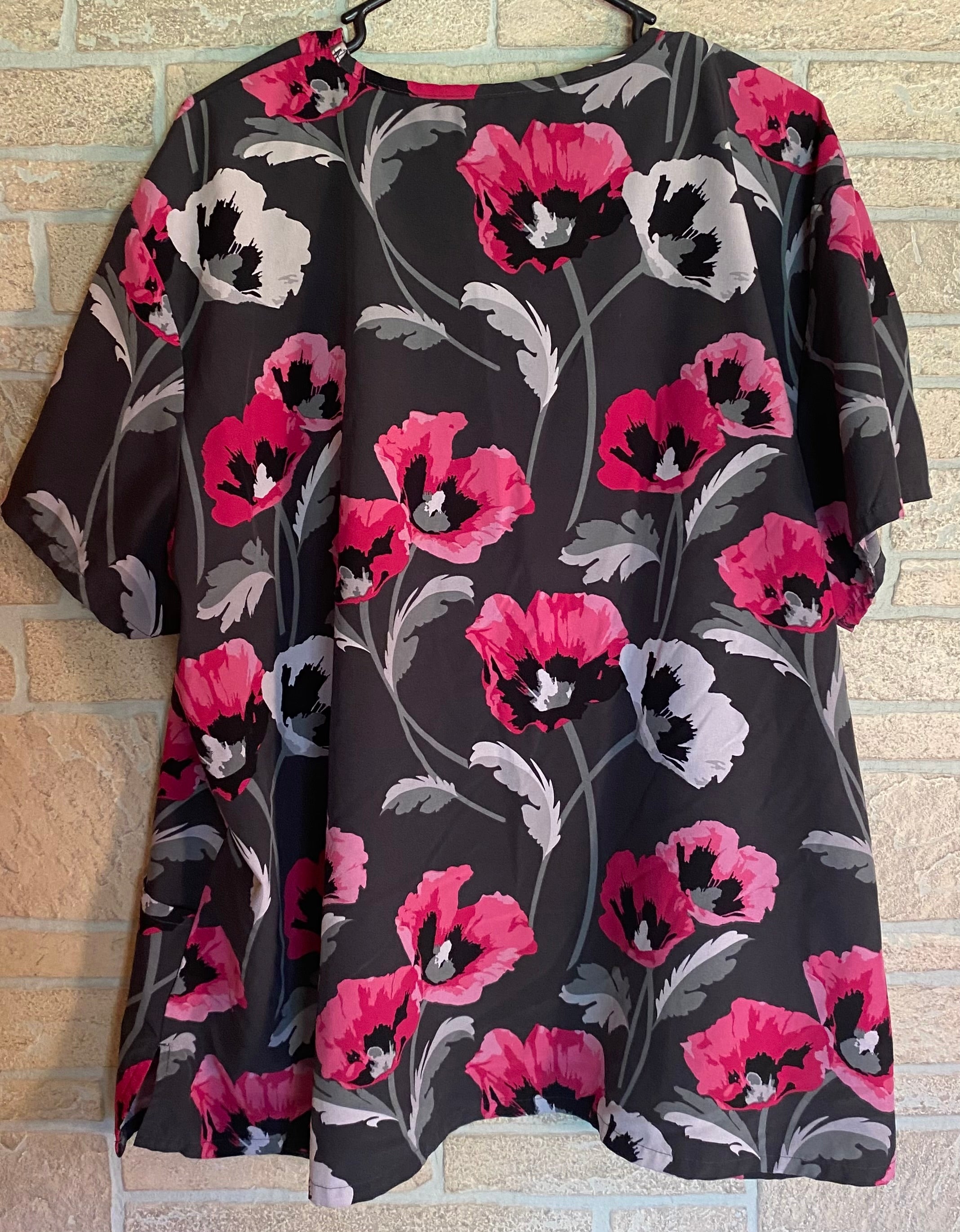 Women’s Scrub Top