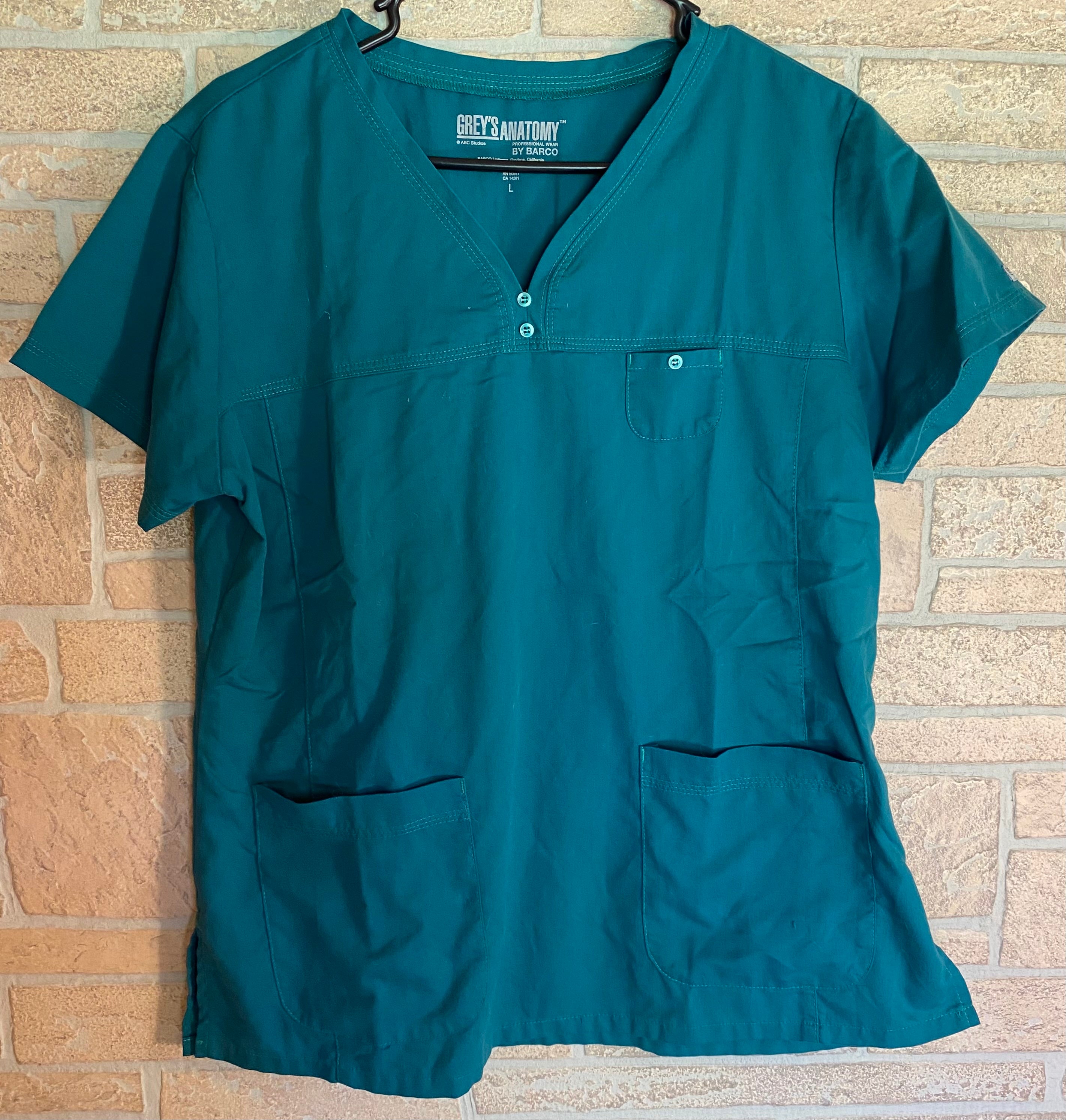 Women’s Scrub Top