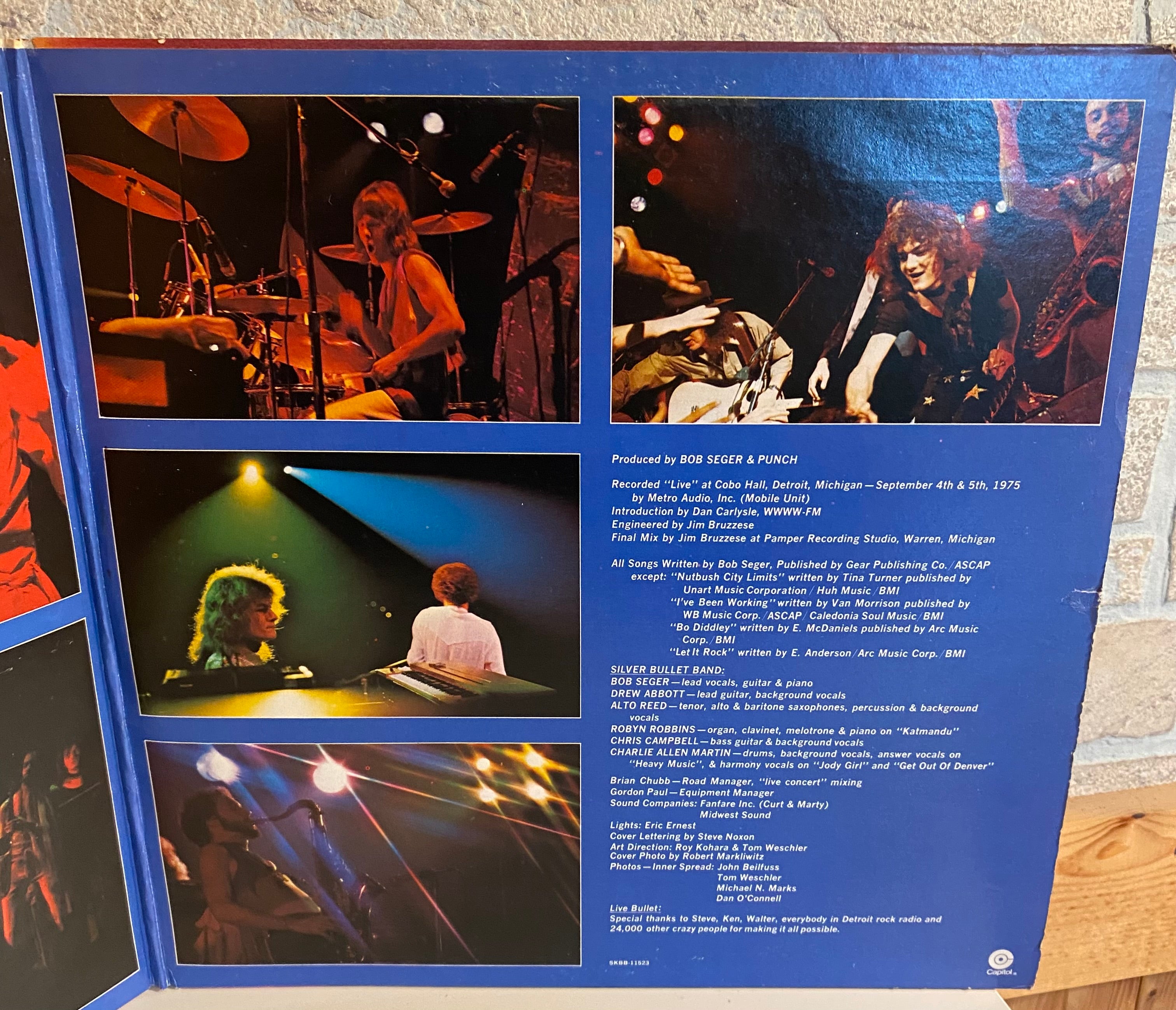 BOB SEGER & THE SILVER BULLET BAND