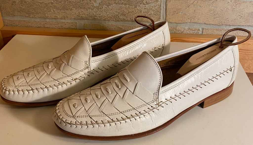 VINTAGE FLORSHEIM WHITE WOVEN LEATHER