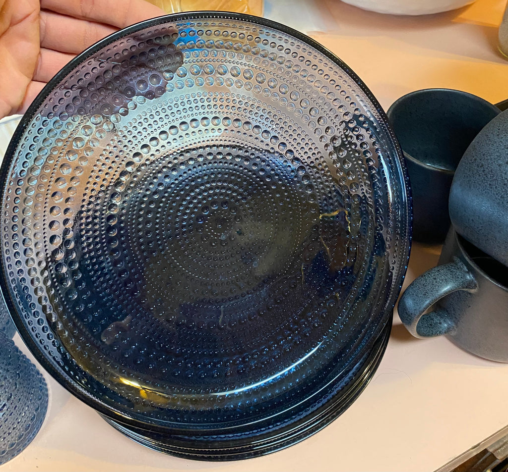 Better Homes & Garden dish set