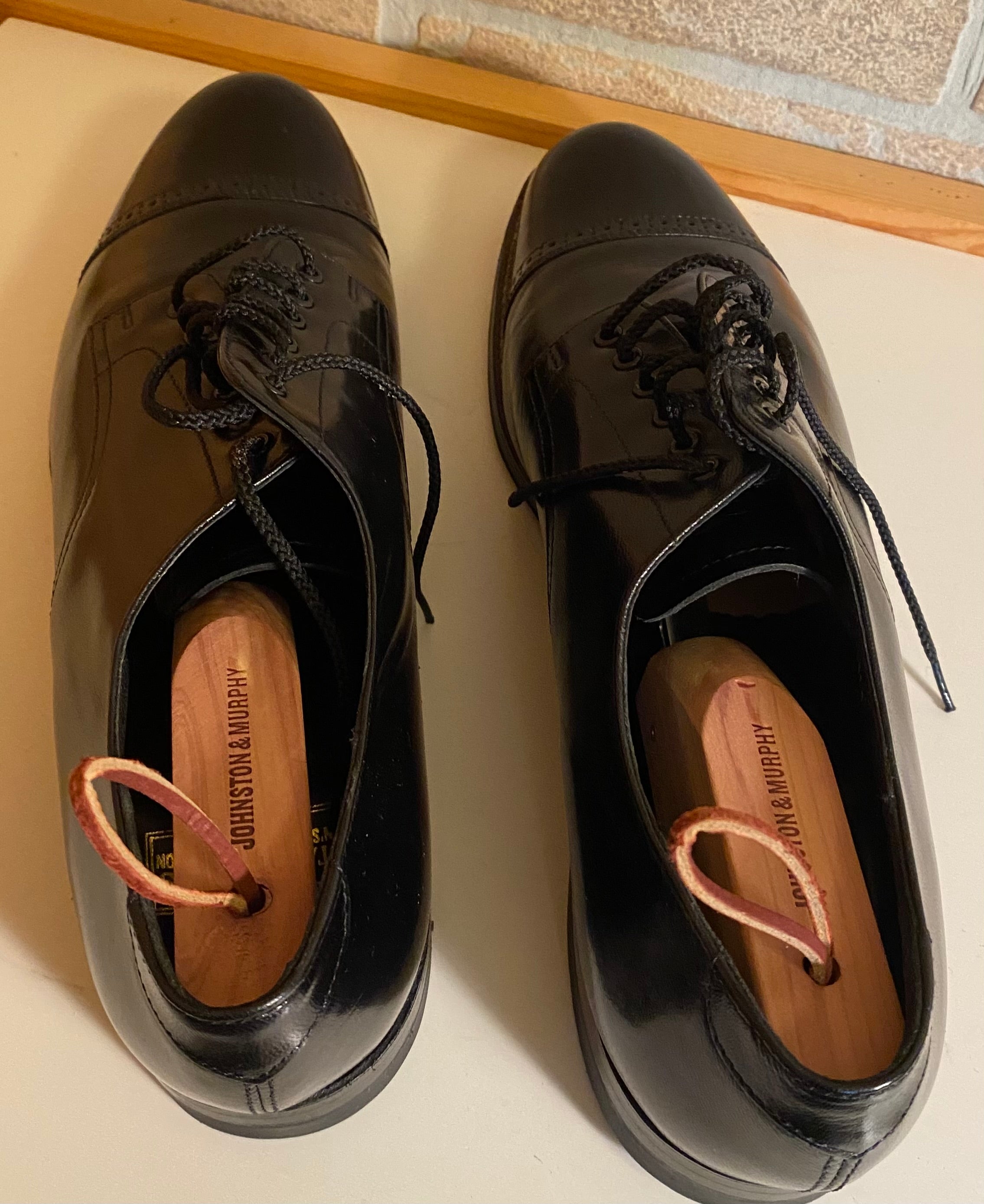 STACY ADAMS CAP TOE OXFORDS