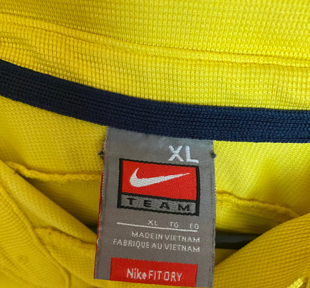 Michigan Wolverines Nike shirt