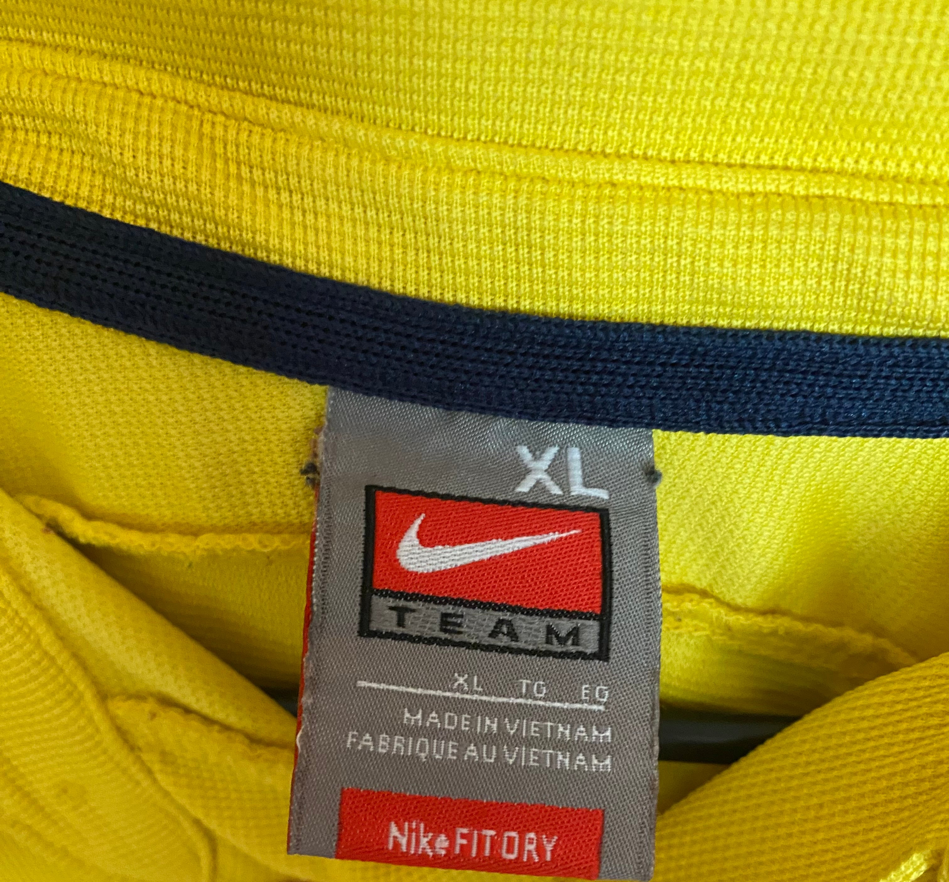 Michigan Wolverines Nike shirt
