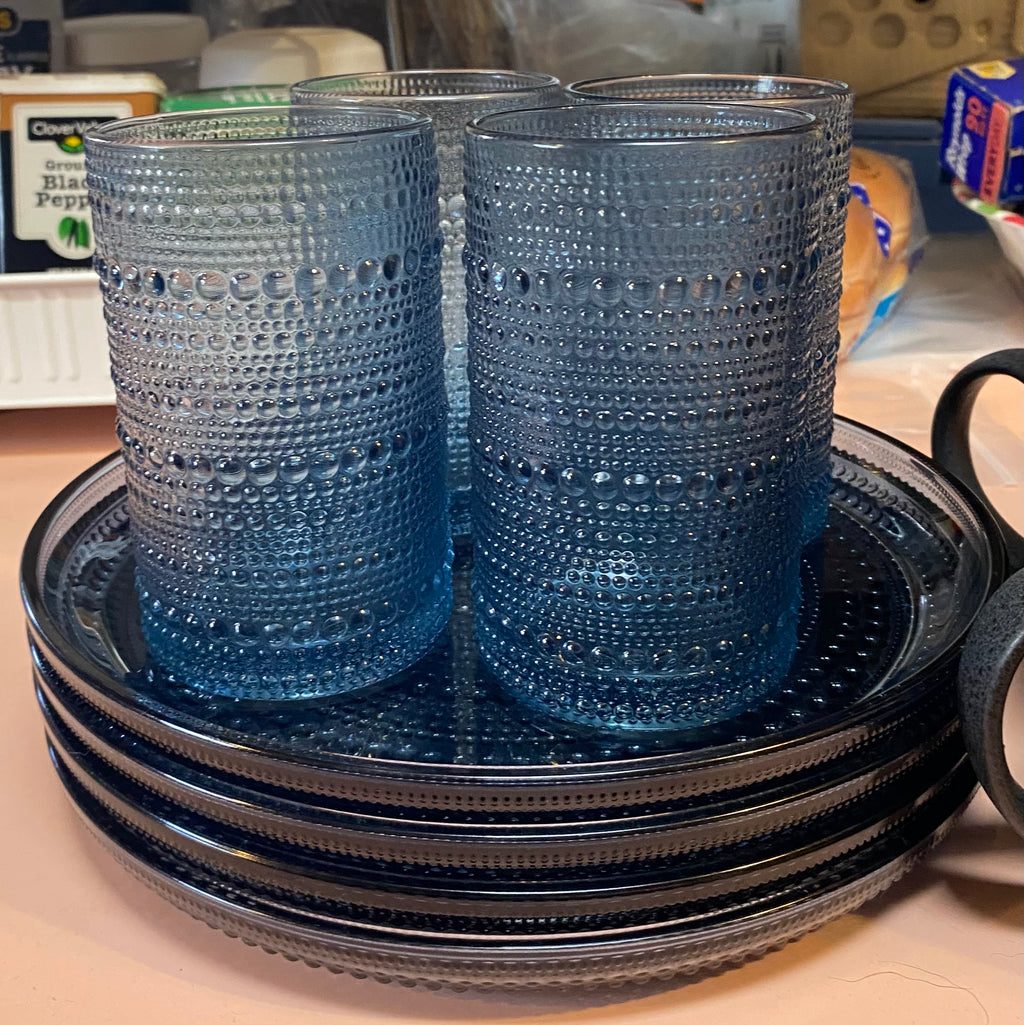 Better Homes & Garden dish set