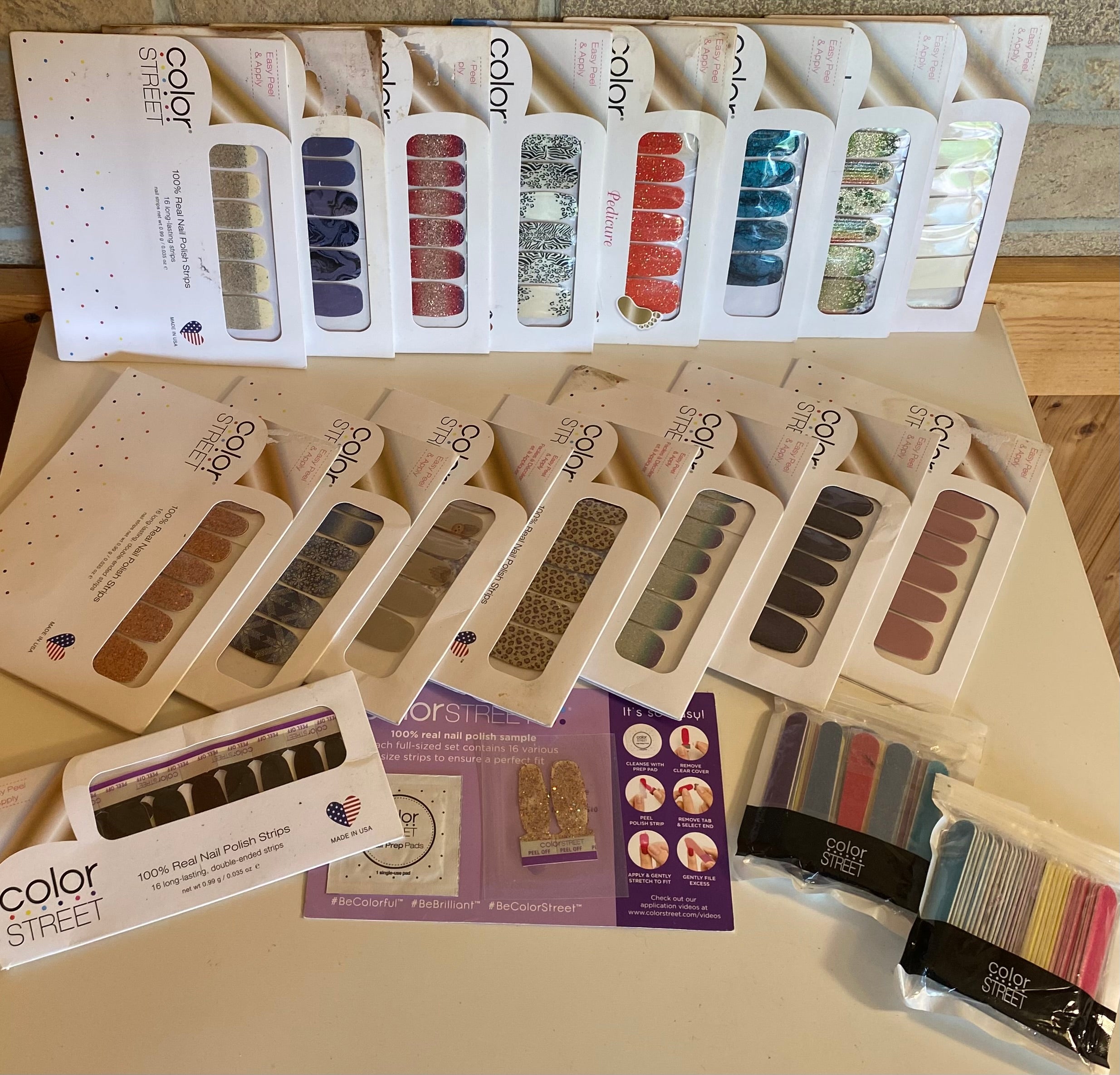 COLOR STREET 100% real nail polish strips